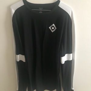 Men’s long sleeve American Eagle shirt